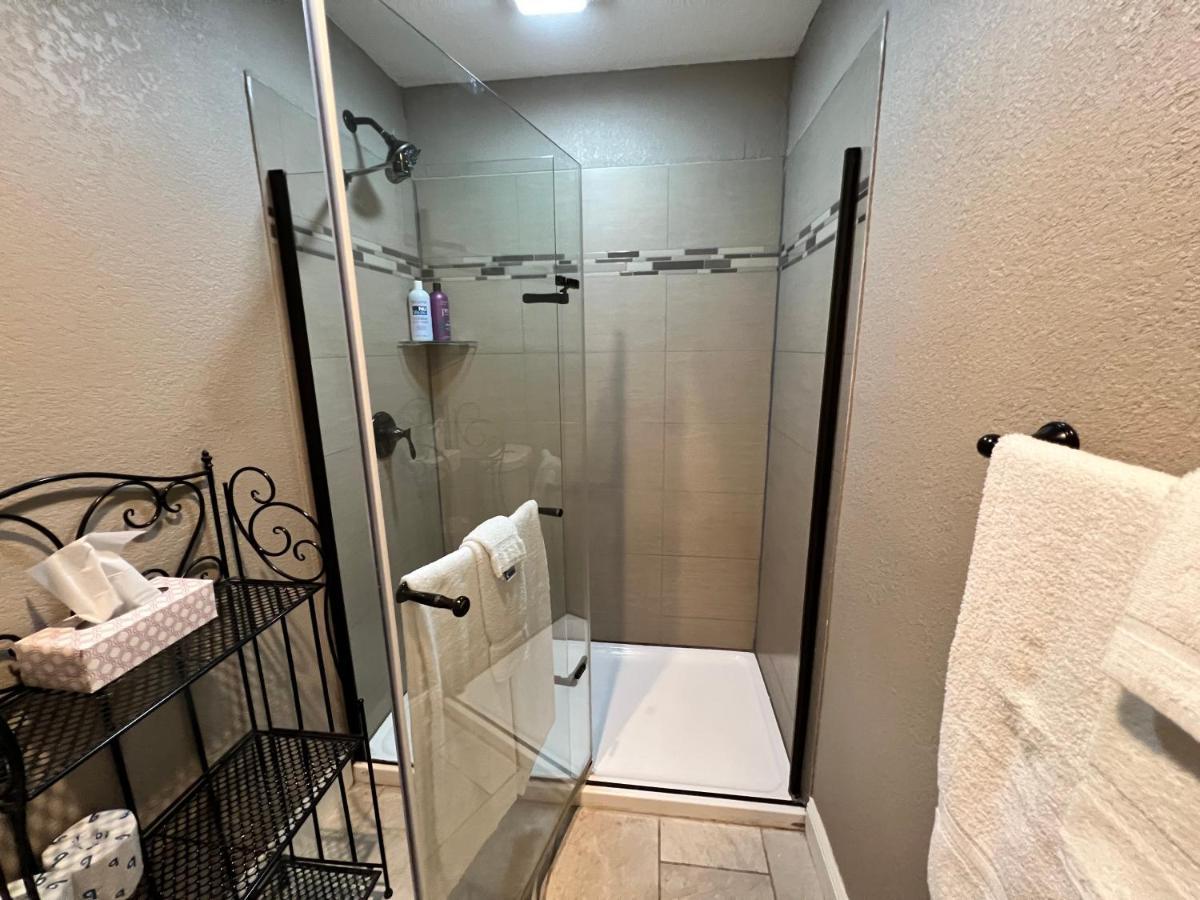 2br With Amenities - Near The Strip - Free Tickets Included - Mb10-2 Holiday home