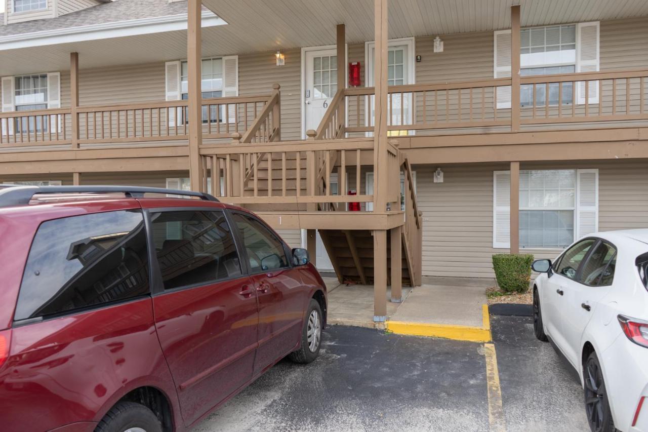 Meadow Getaway 2 Bedroom Near The 76 Strip - Free Tickets Included Holiday home