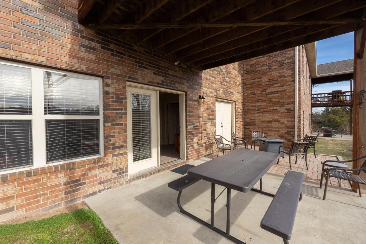 4br Walk-in - Pool Table - Hot Tub - Fire Pit - Free Tickets Included - Dv164 Branson