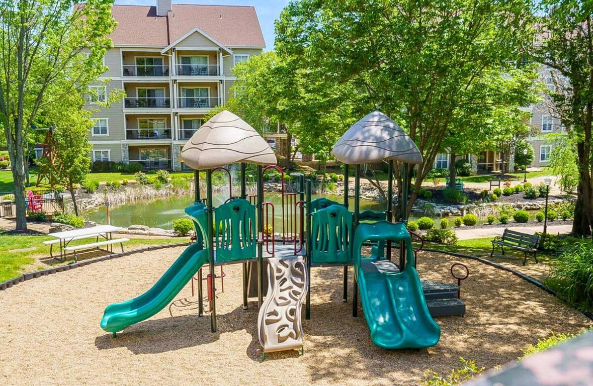 2br With Amenities - Near The Strip - Free Tickets Included - Mb10-2 Holiday home *