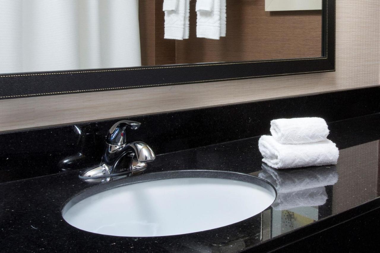Fairfield & By Marriott Hotel 3*