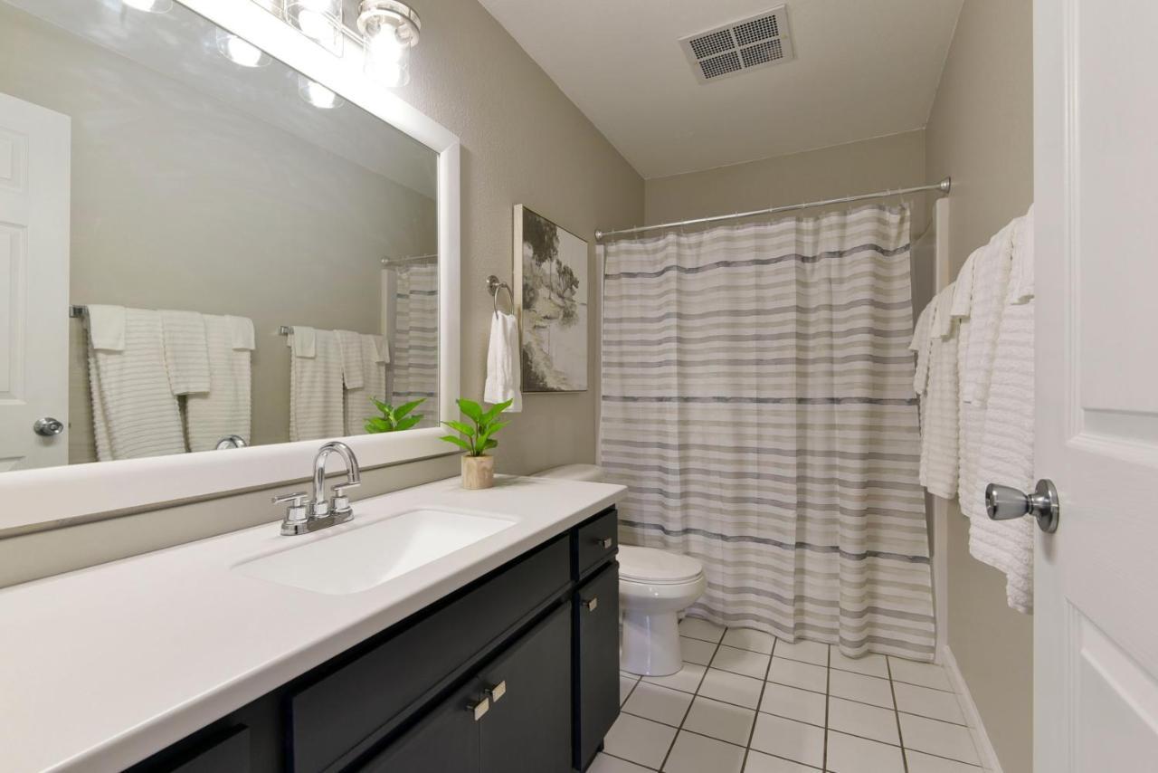 Holiday home 2br Updated At Pointe Royale - Golf - 2 Pools - Free Attraction Tickets Included - Pr123-1 *