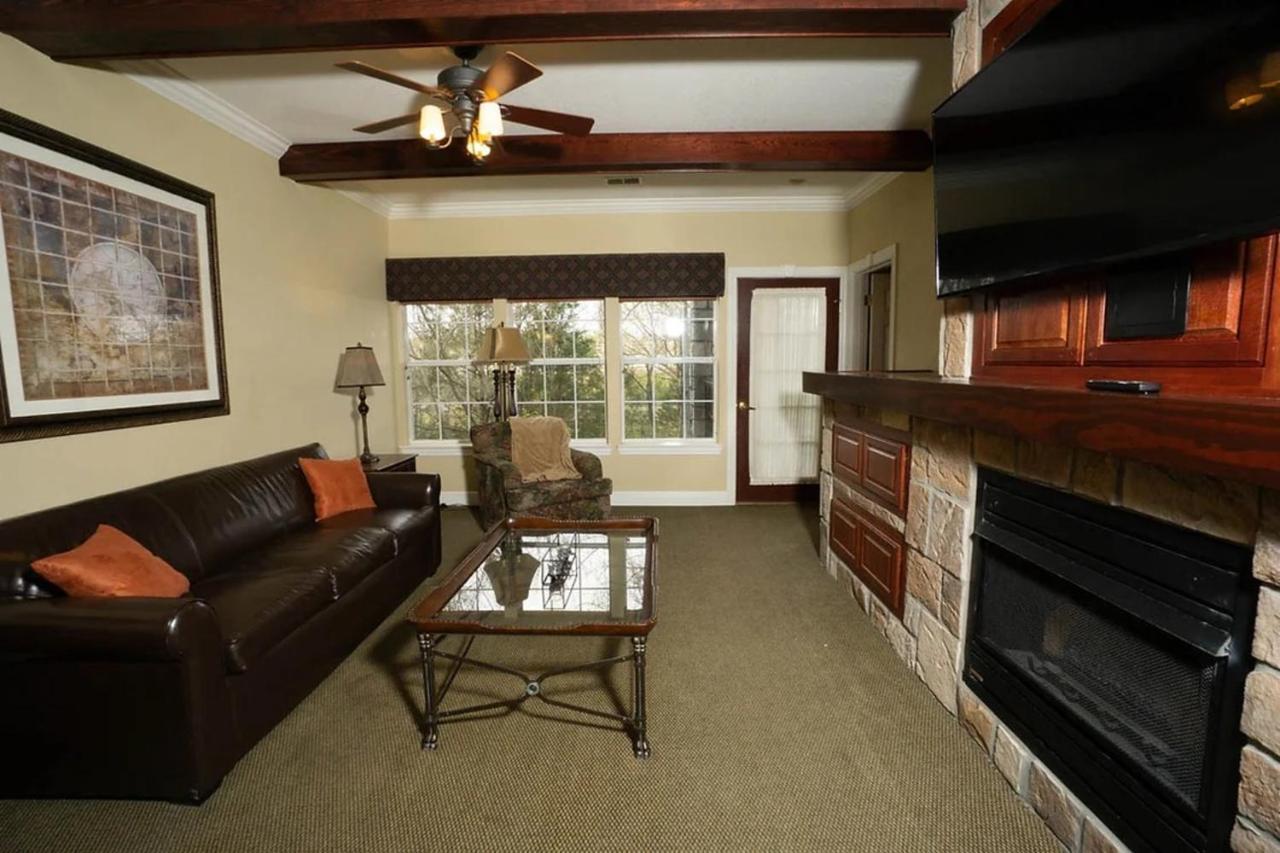 Apartment Branson's Great Rock Retreat Branson