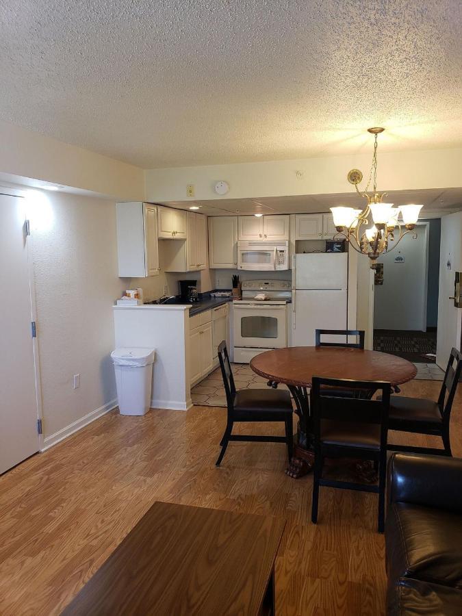 Apartment Oak Ridge At *