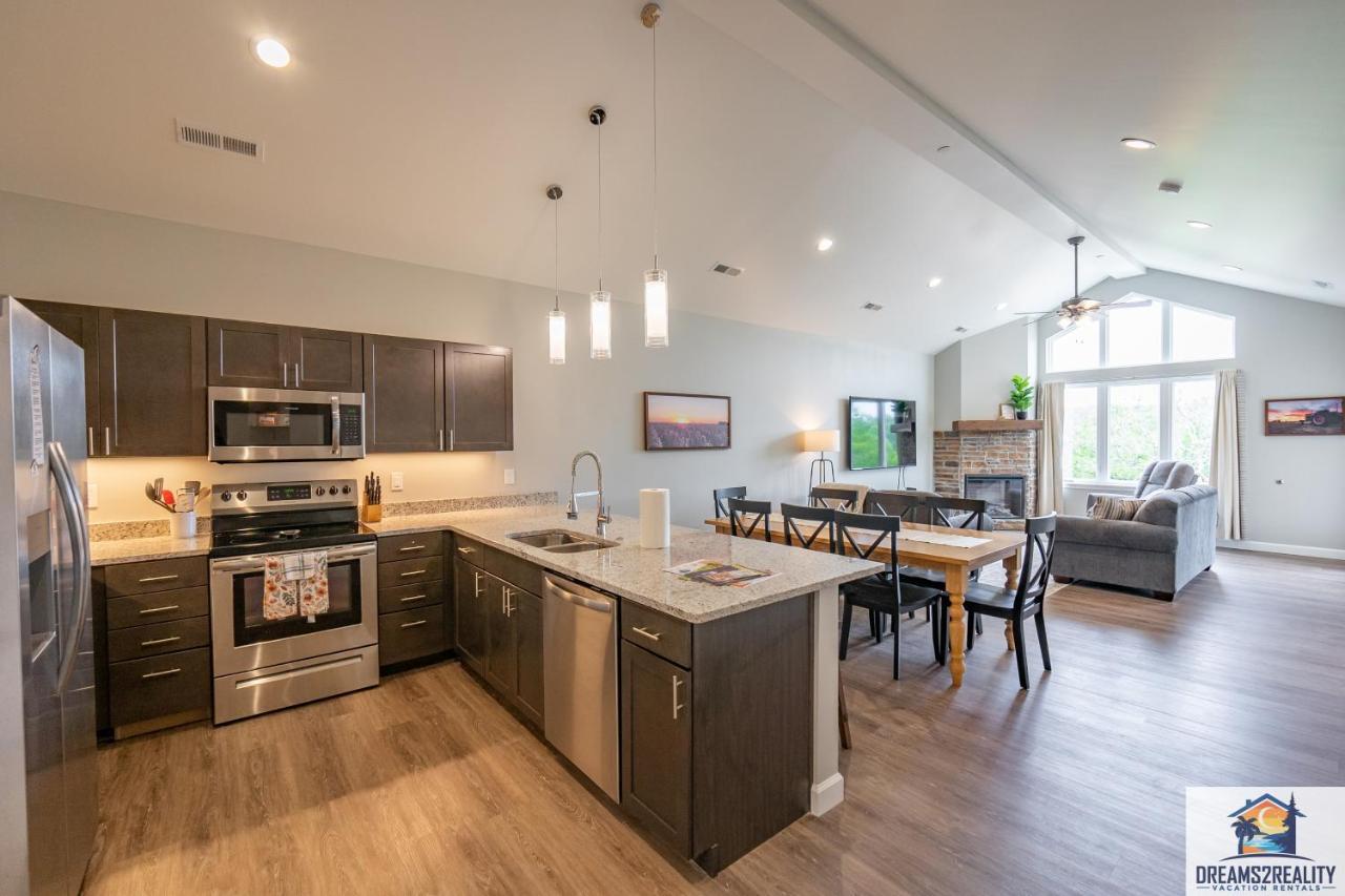 Holiday home New Build - Luxury 3br - Amenities - Free Tickets Included - Fhg-308 *