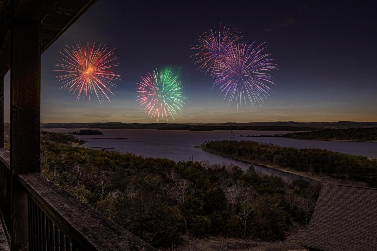 Chateau On The Cove Holiday home Branson