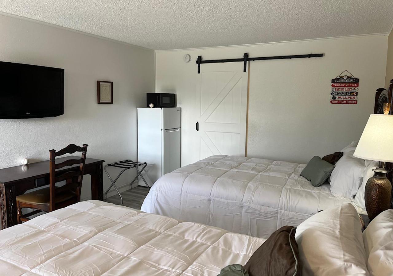 Ballparks 5* Branson