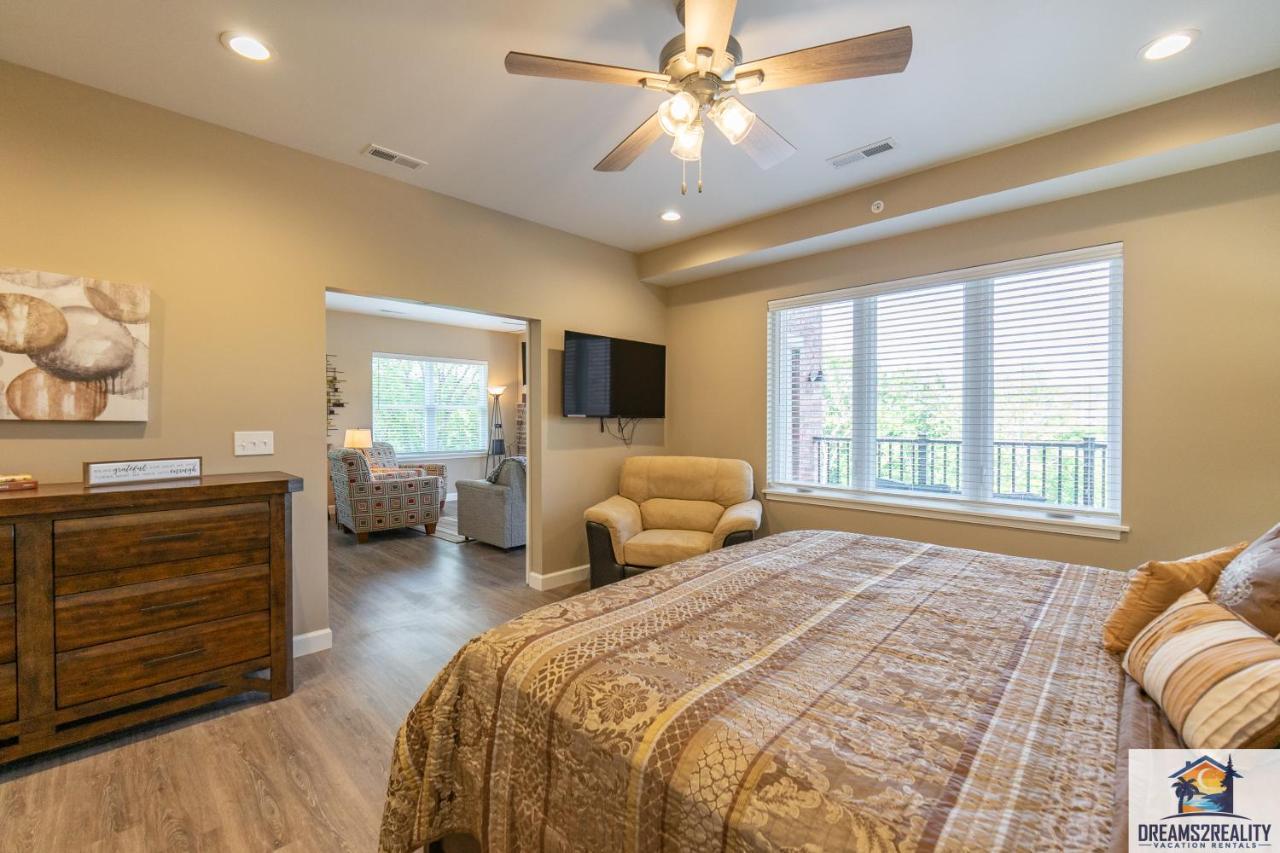 New Build - Walk-in - Amenities - Near 76 Strip - Free Attraction Tickets - Fh-g201 Holiday home *