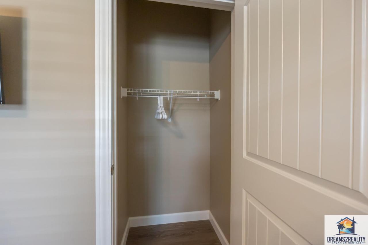 Holiday home New Build - Walk-in - Amenities - Near 76 Strip - Free Attraction Tickets - Fh-g201 Branson