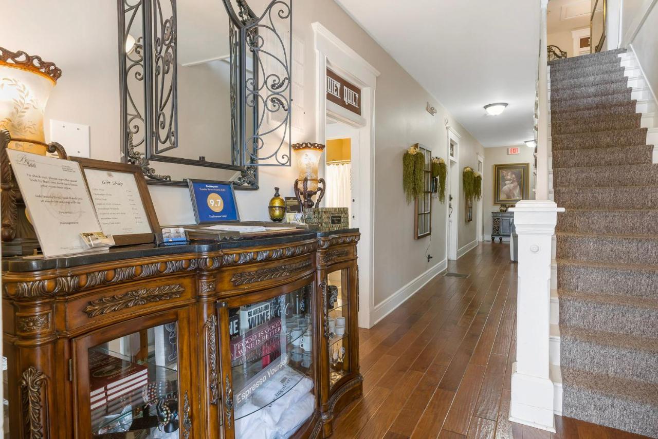 Hotel Historic - Heritage With Queen Bed - Downtown - Free Tickets Included Branson