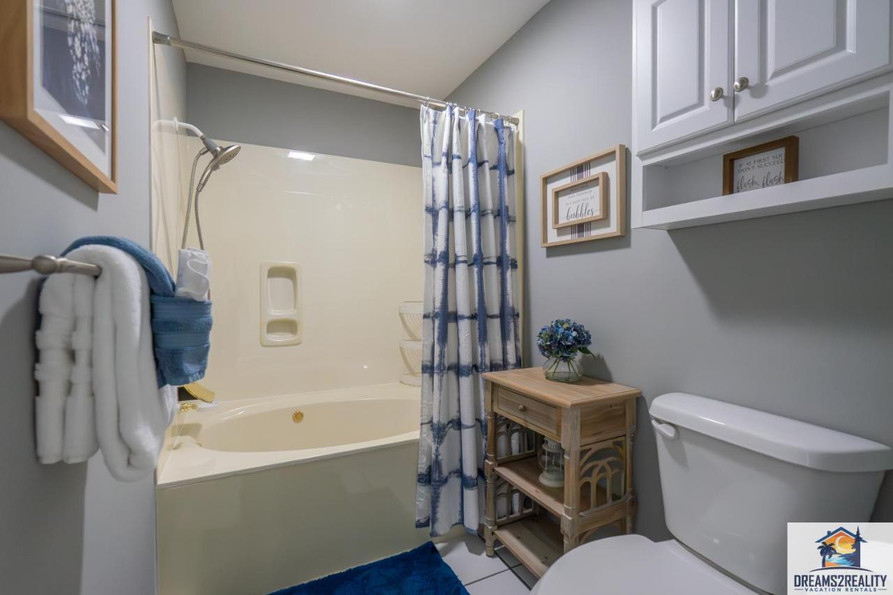 Apartment 2br Walk-in - Golf Course View - Centrally Located - Free Attraction Tickets Included - Fw11-3 Branson