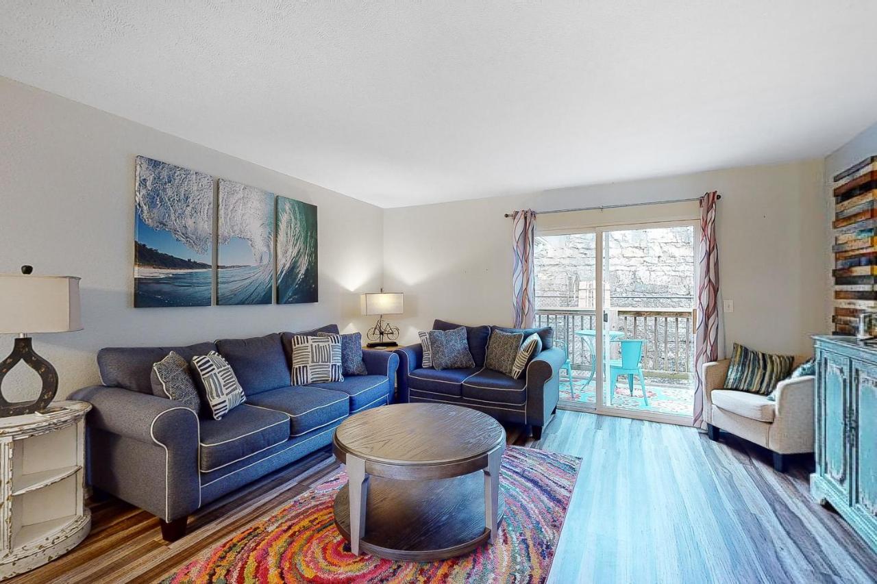 Vinyard Ventures, Unit #3 Apartment *