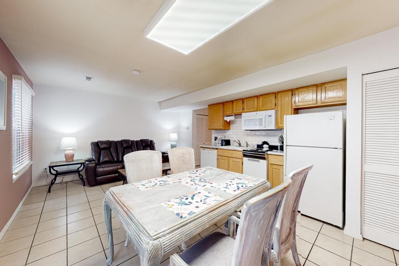 Lakeside Living Apartment Branson