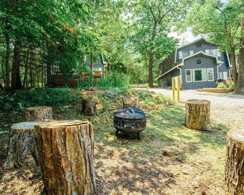 Indian Point Villa#5 At Tribesman On Table Rock Near Silver Dollar City, *