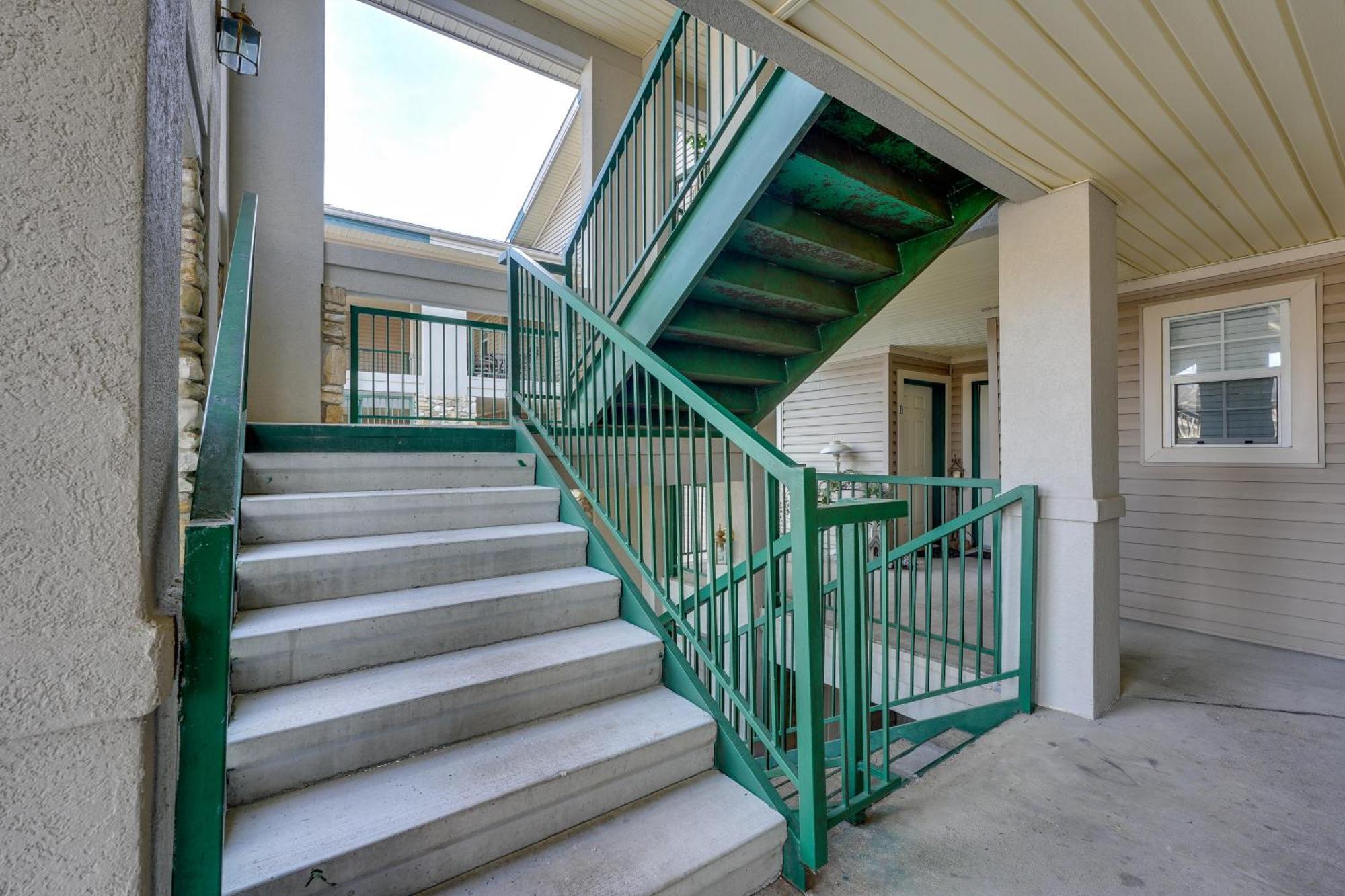 Lovely On-site Golf And Fishing Apartment