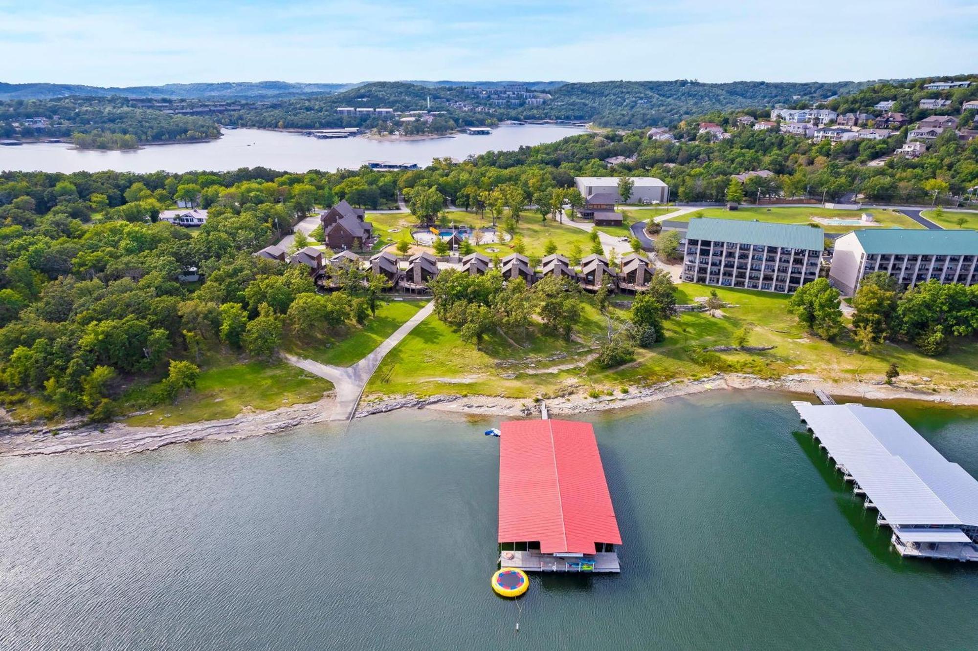 Holiday home Happiness Within - Lakefront