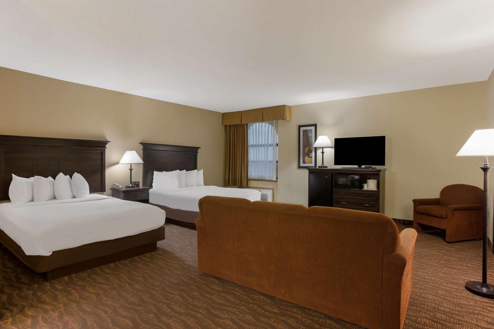 Hotel Western Music Capital