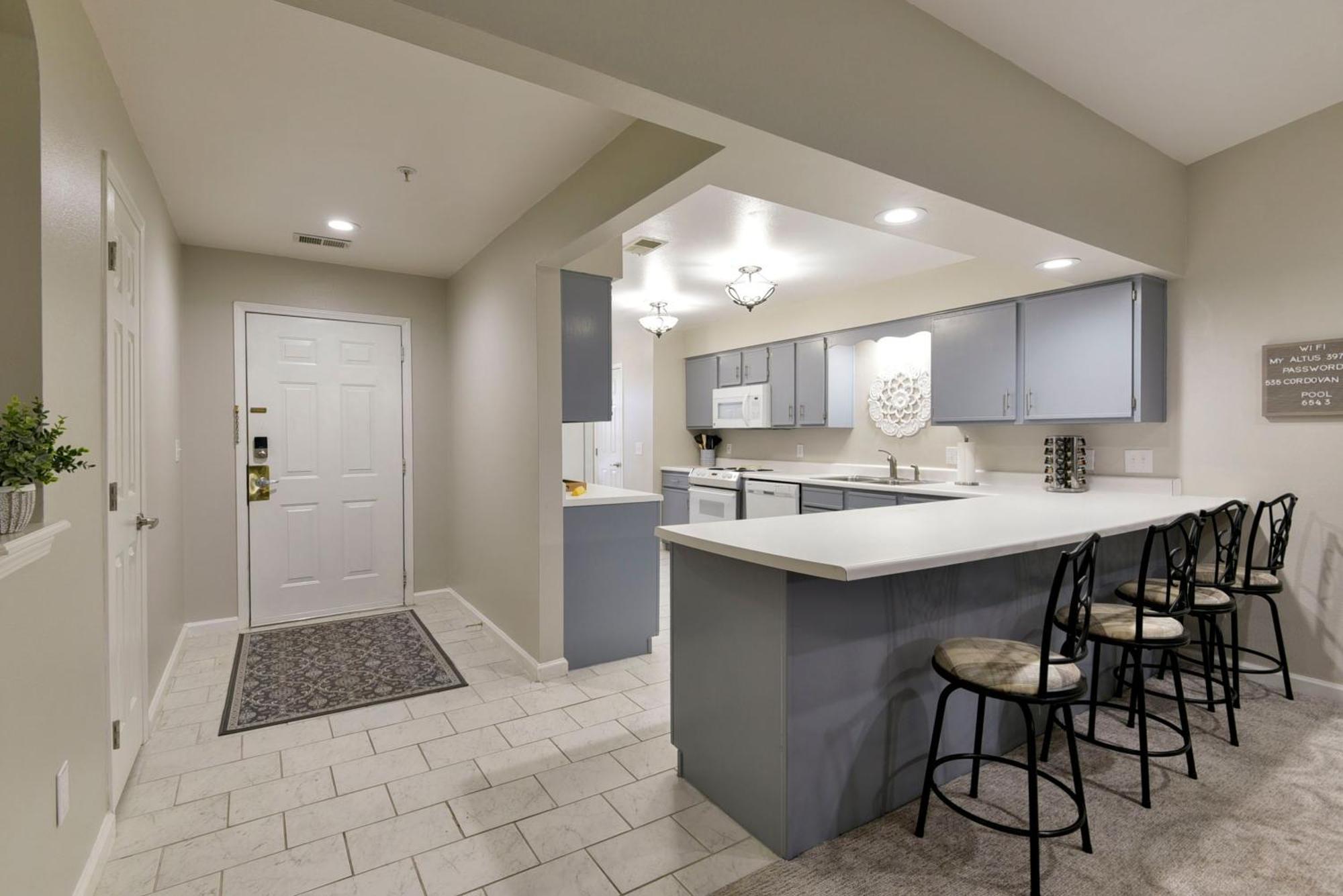 Beautiful At Thousand Hills-heart Of Branson-spacious And Affordable Apartment