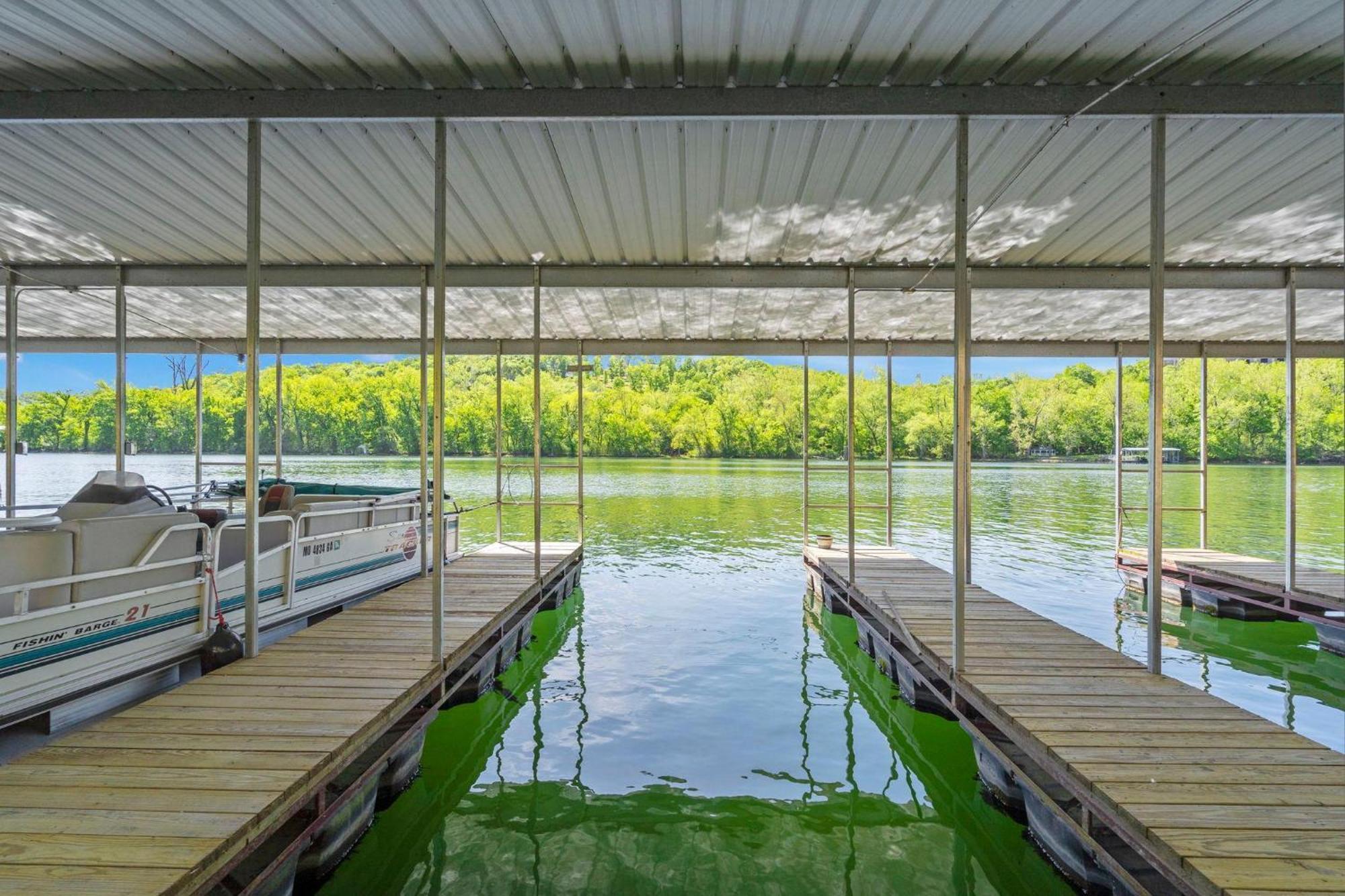 Lakeshore Living Holiday home *