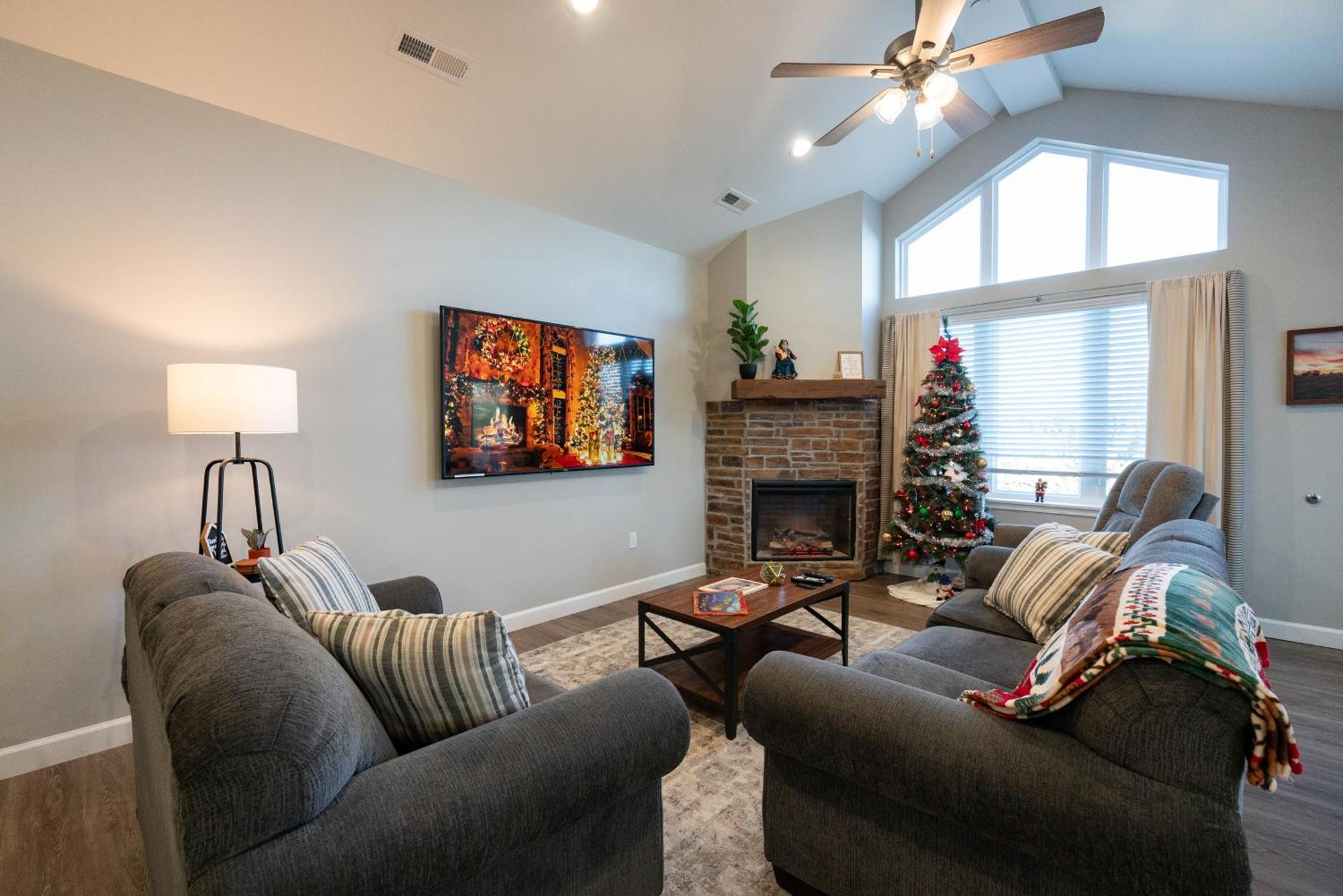 Holiday home New Build - Luxury 3br - Amenities - Free Tickets Included - Fhg-308 Branson