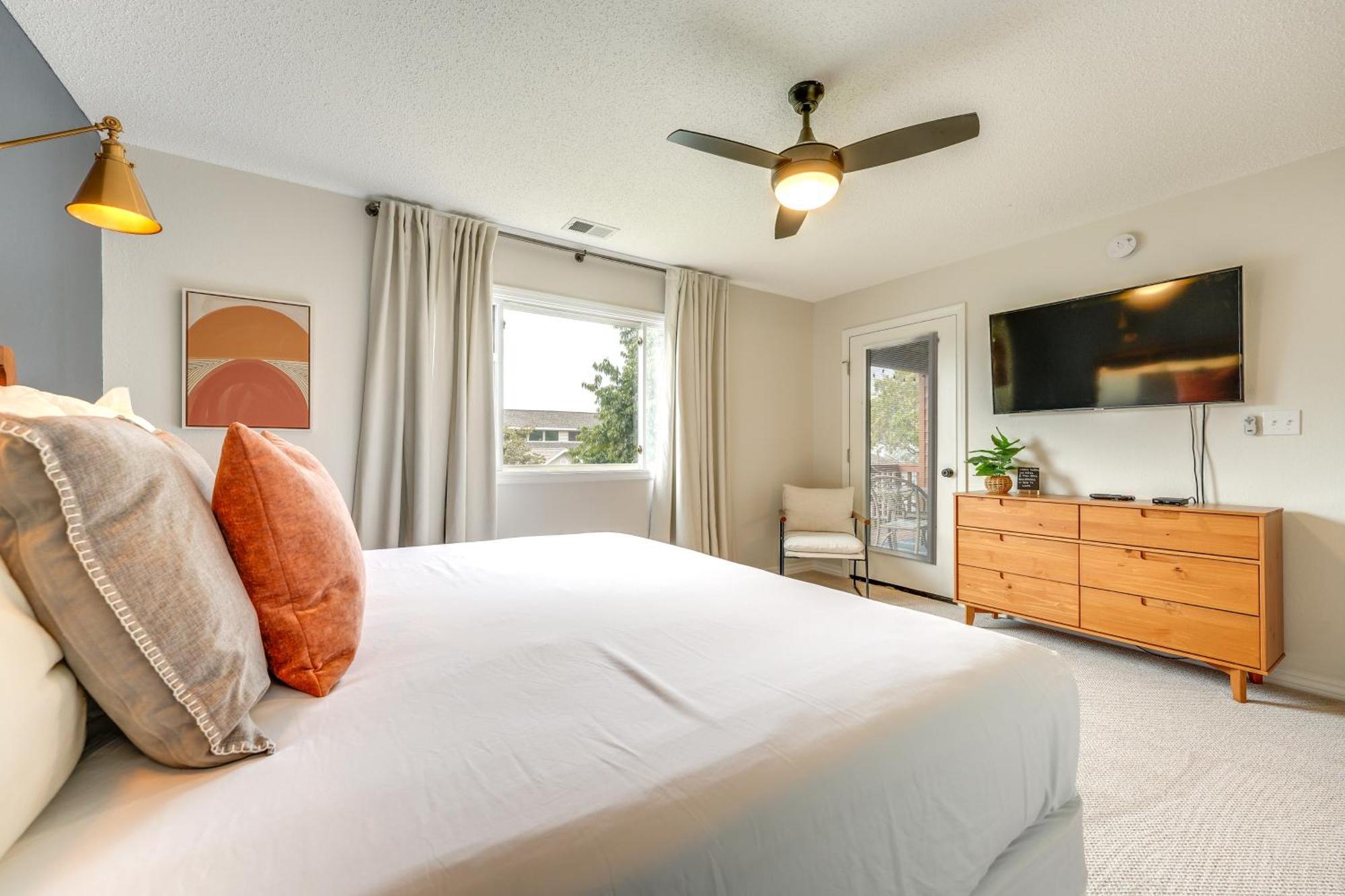 Getaway With Balcony And Amenities! Apartment Branson