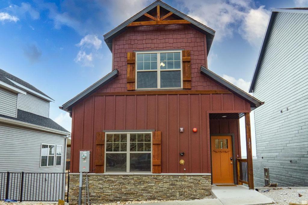 Modern Coastal * Branson