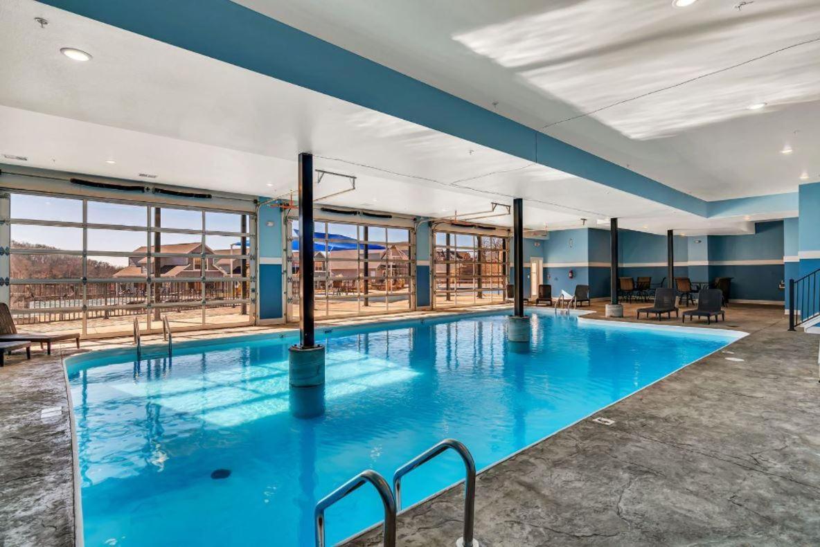 Therapy Lodge *