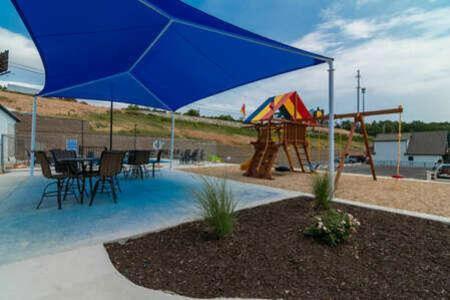 Holiday home Bird's Eye View At Table Rock $400 Daily Attractions Branson