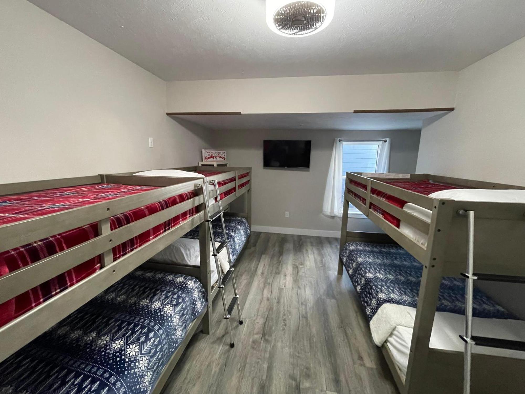 Bird's Eye View At Table Rock $400 Daily Attractions Holiday home Branson