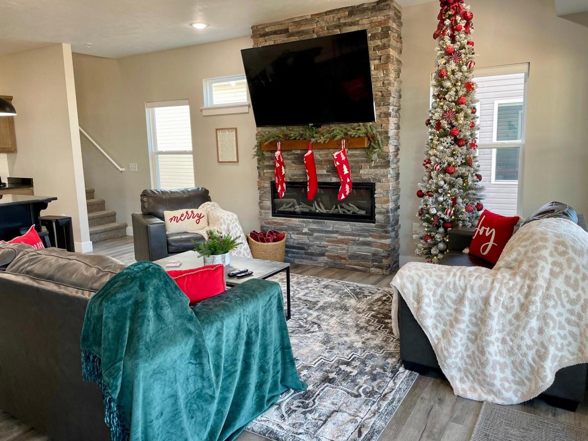 Bird's Eye View At Table Rock $400 Daily Attractions Holiday home