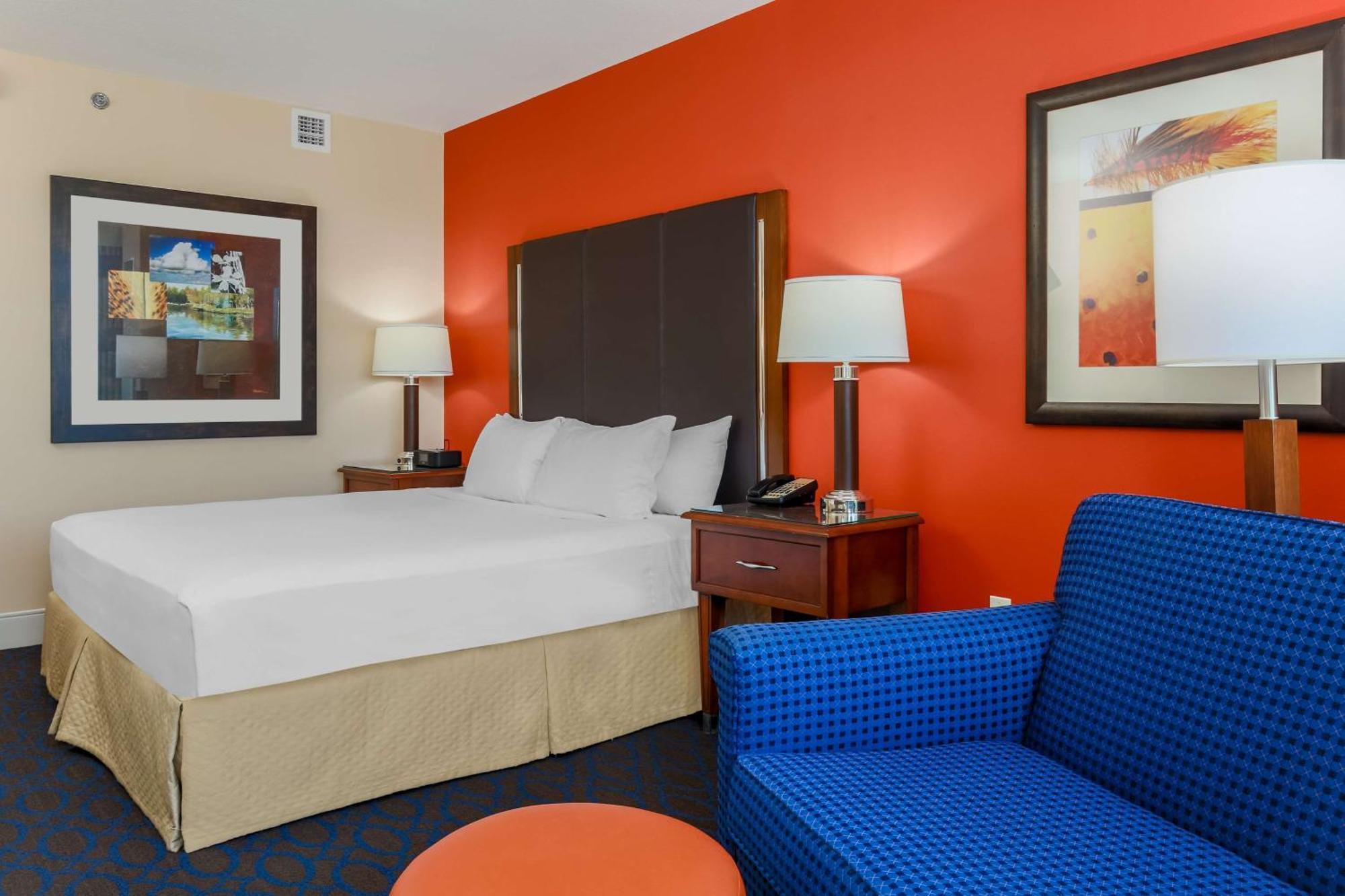 Hilton Convention Center Resort 4*