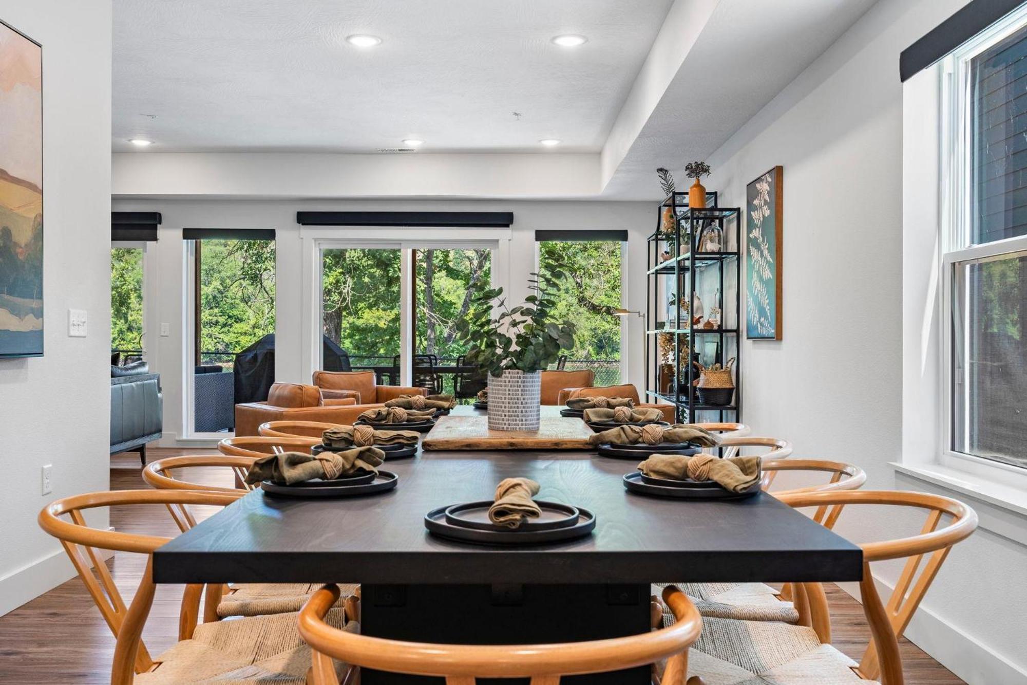 Holiday home Lakeshore Living *