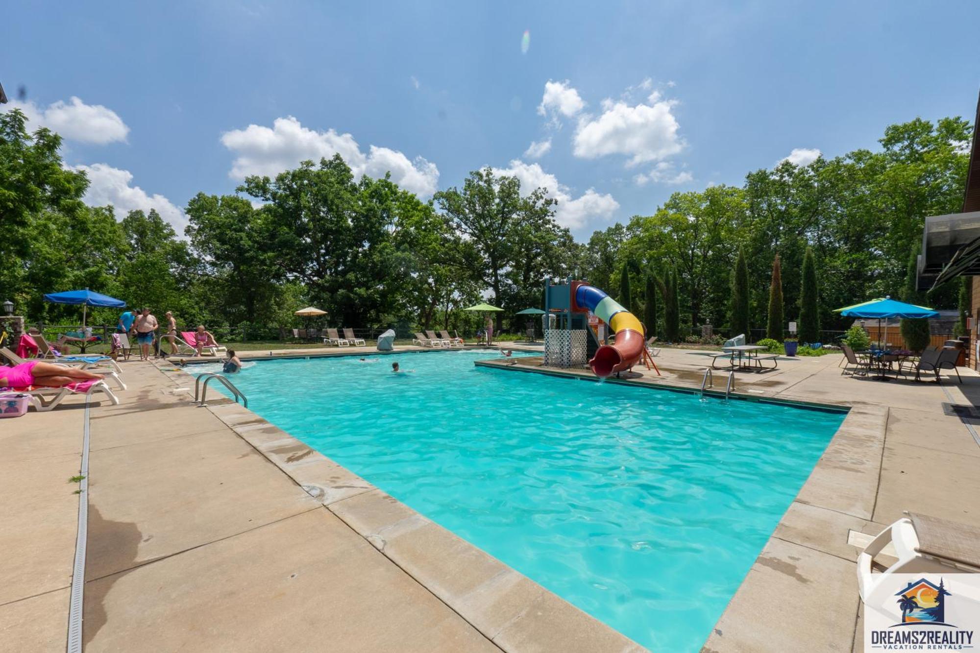 3bd Walk-in Near Silver Dollar - Game - Pool - Free Tickets Included - Rr-93b Holiday home *