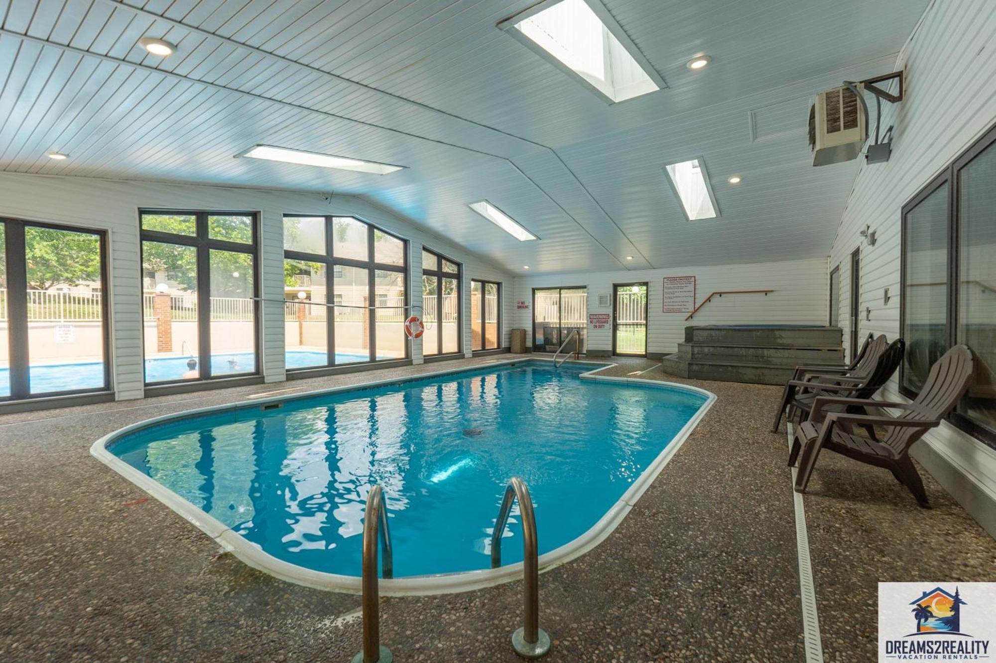 2br - Close To The Strip - 2 Pools - Free Tickets Included - Fhc-3 Holiday home *