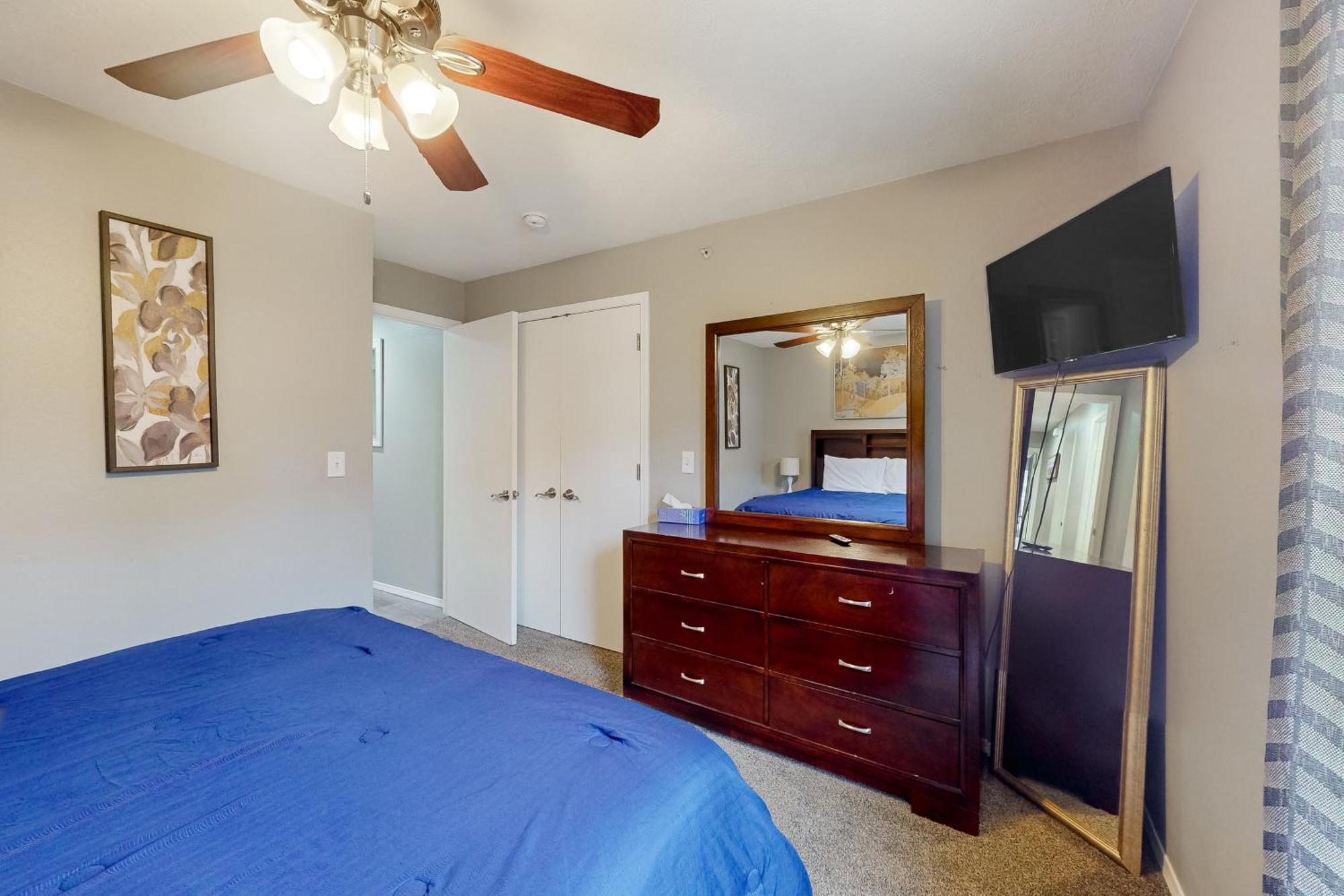 Hillside Living Units 5 & 6 *