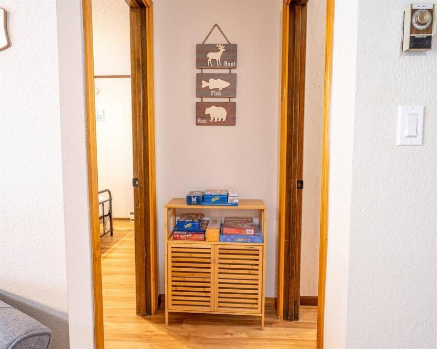 Apartment Tribesman Luxury # 8 On Table Rock Near Silver Dollar City, *
