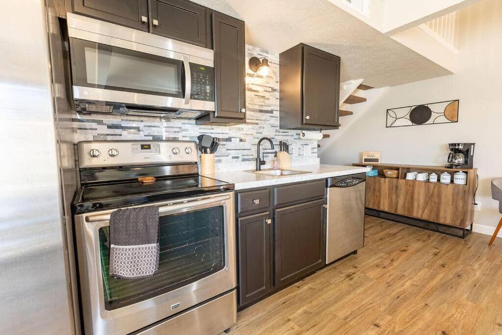 White River - Newly Updated! * Branson