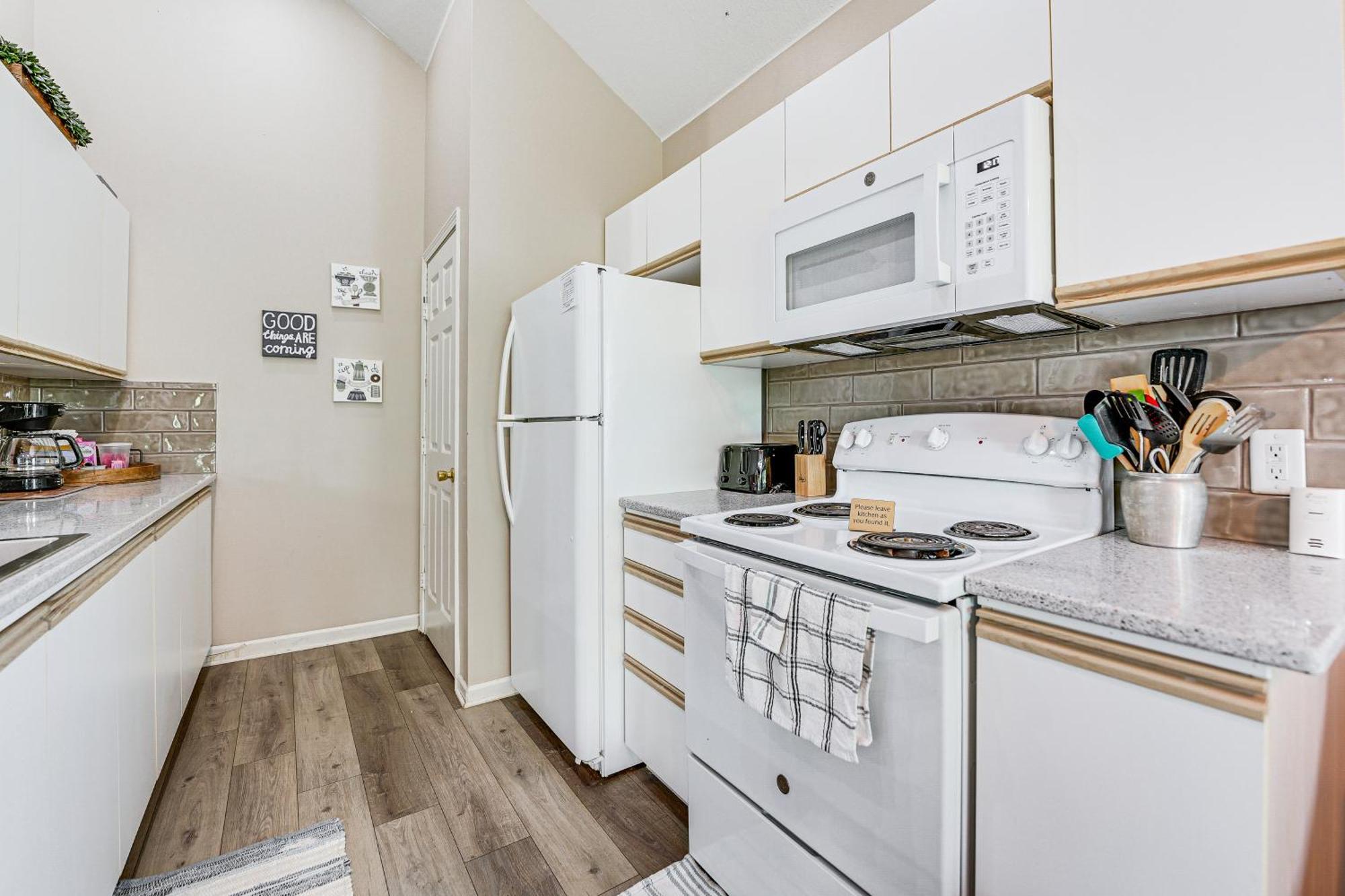 On Golf Course, 4 Mi To Downtown Apartment Branson
