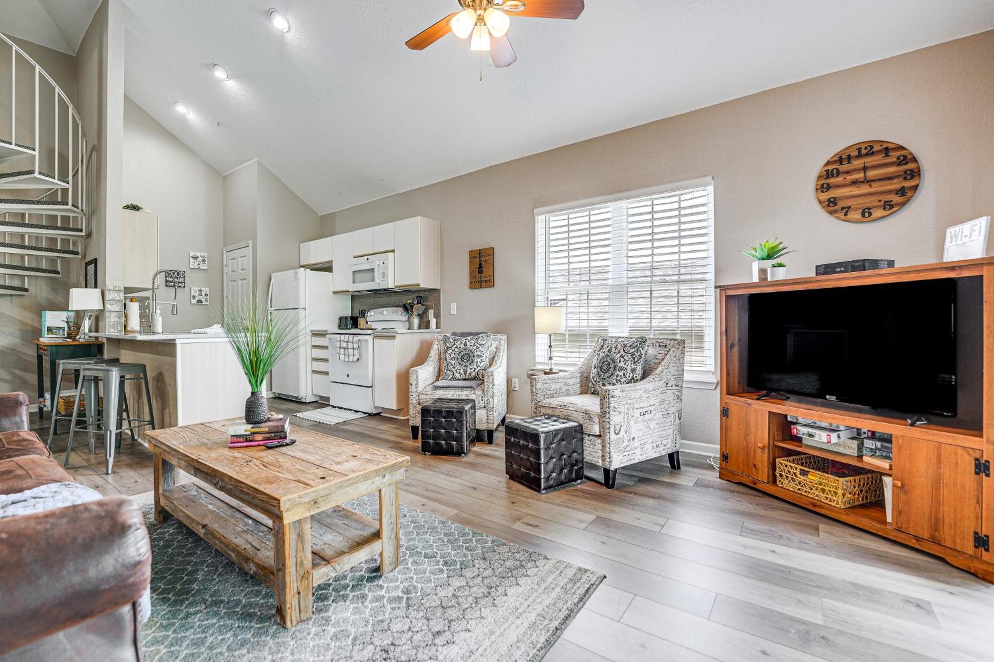On Golf Course, 4 Mi To Downtown Apartment Branson