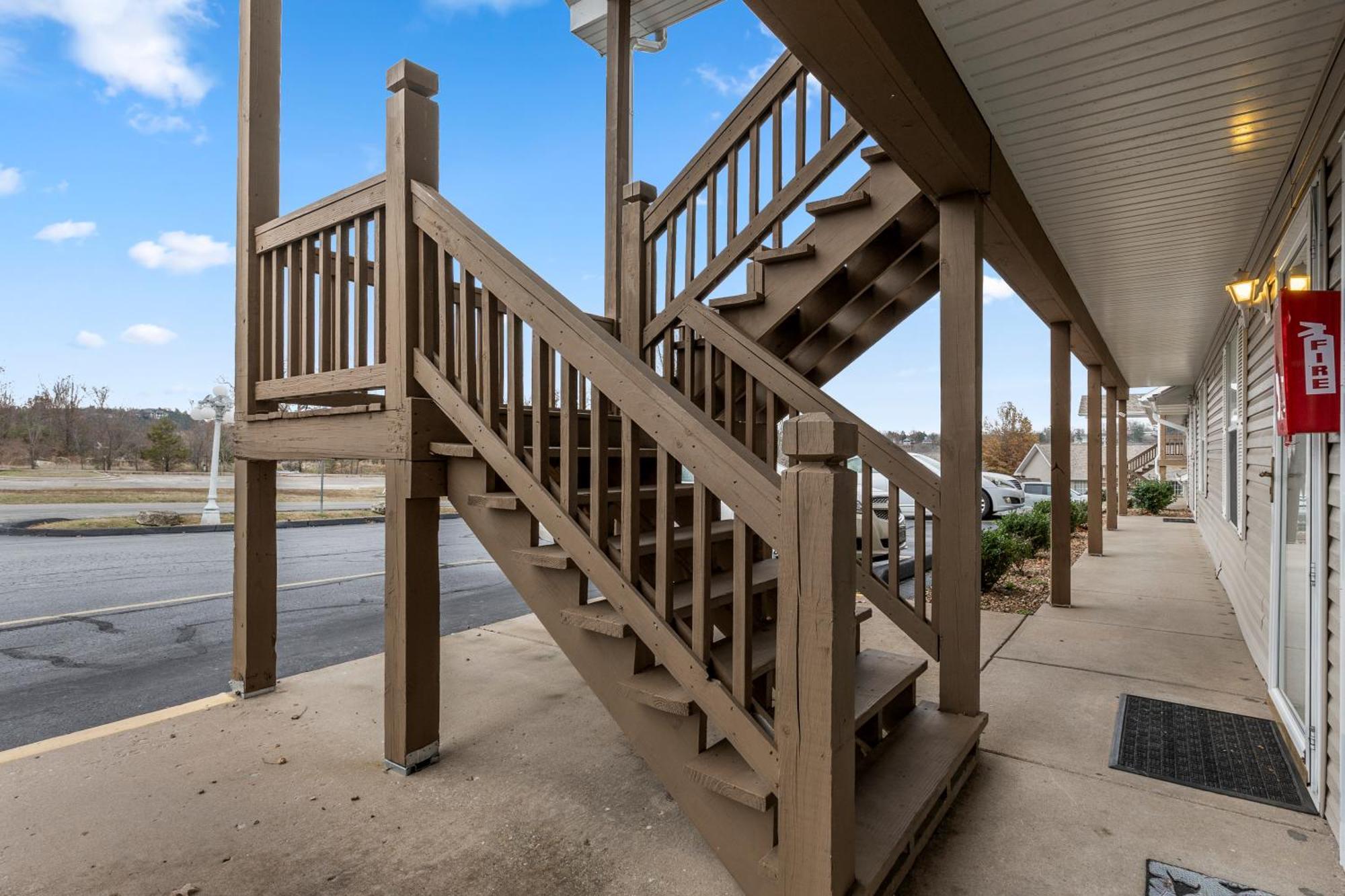 2 Bed 2 Bath Fall Creek * Branson