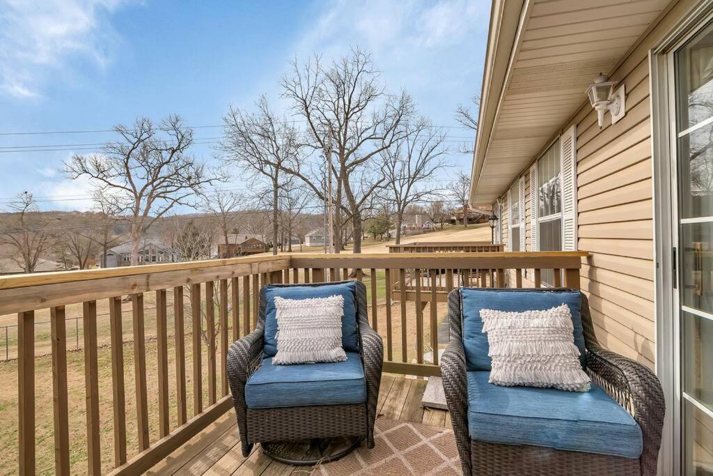 Fall Creek Near The Strip! Apartment