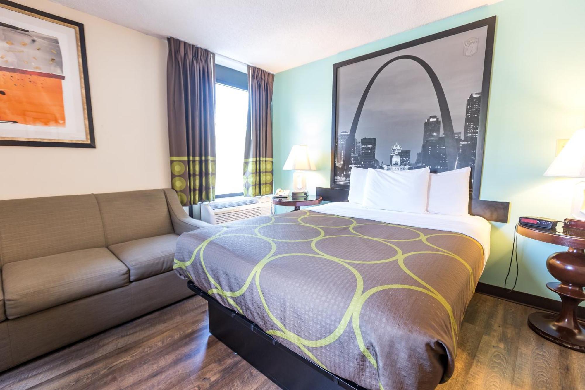 Hotel Super 8 By Wyndham By Andy Williams Theatre Branson