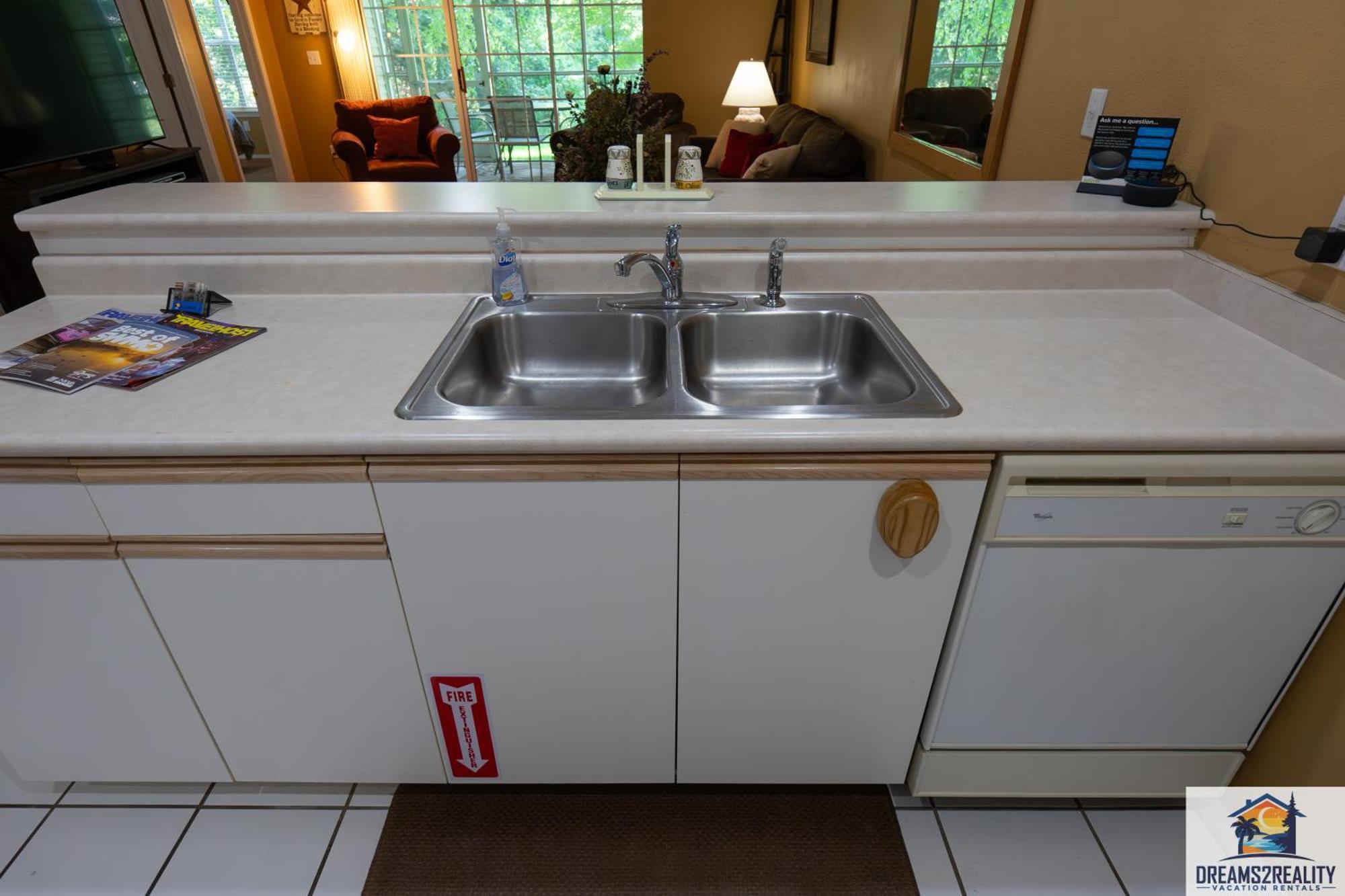2br - King Beds - Near The 76 Strip - Free Tickets Included - Ch1-1 Holiday home *