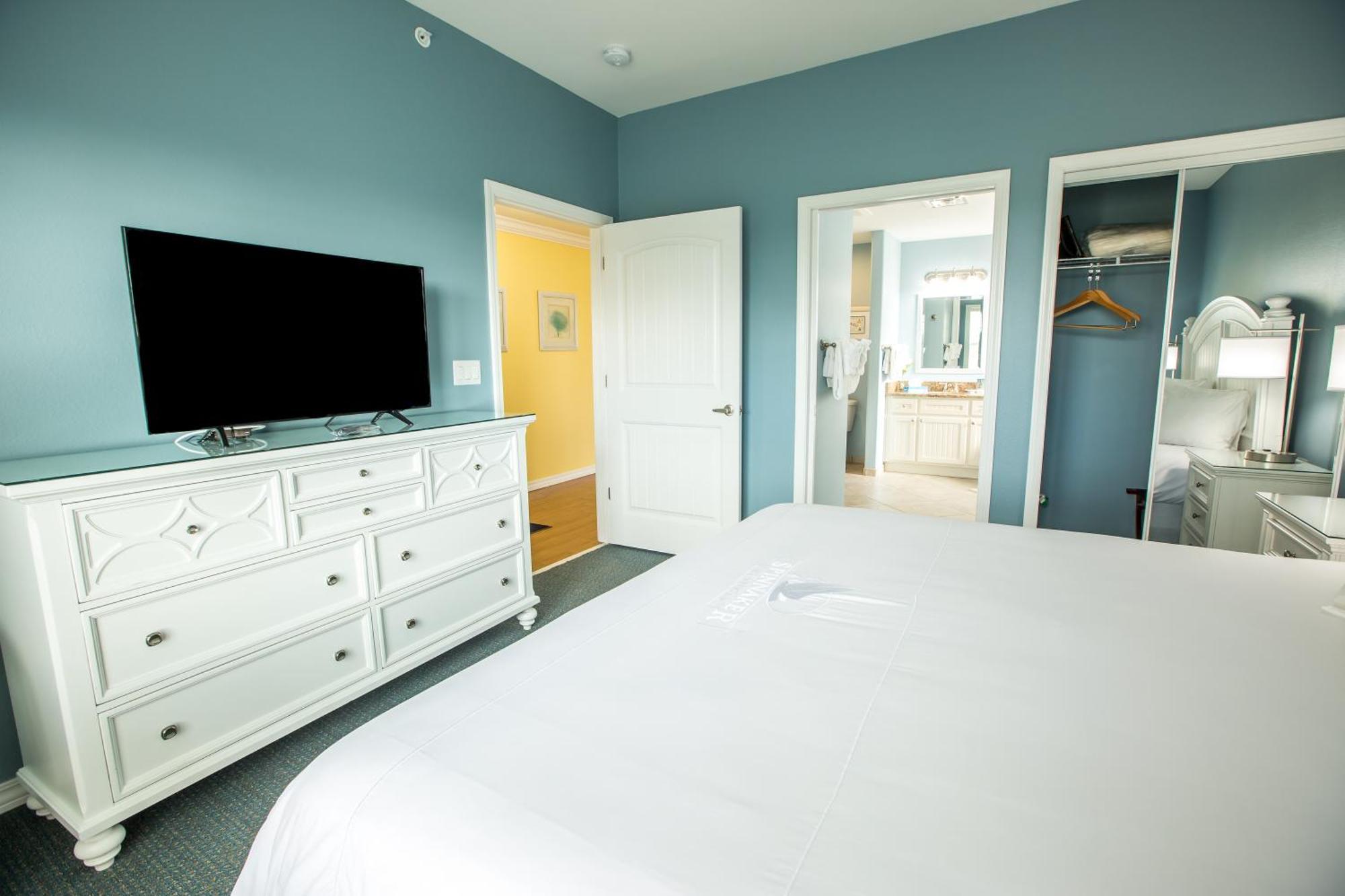 Palace View Heights By Spinnaker Hotel