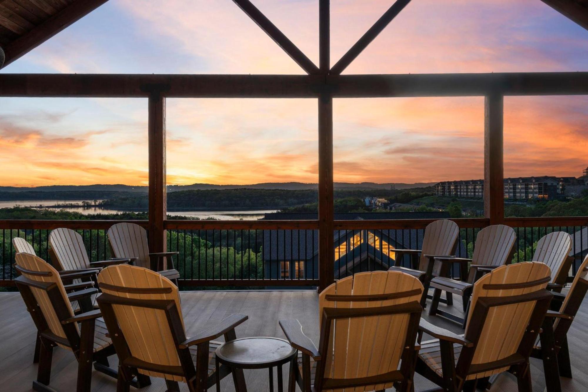 Chateau On The Cove *