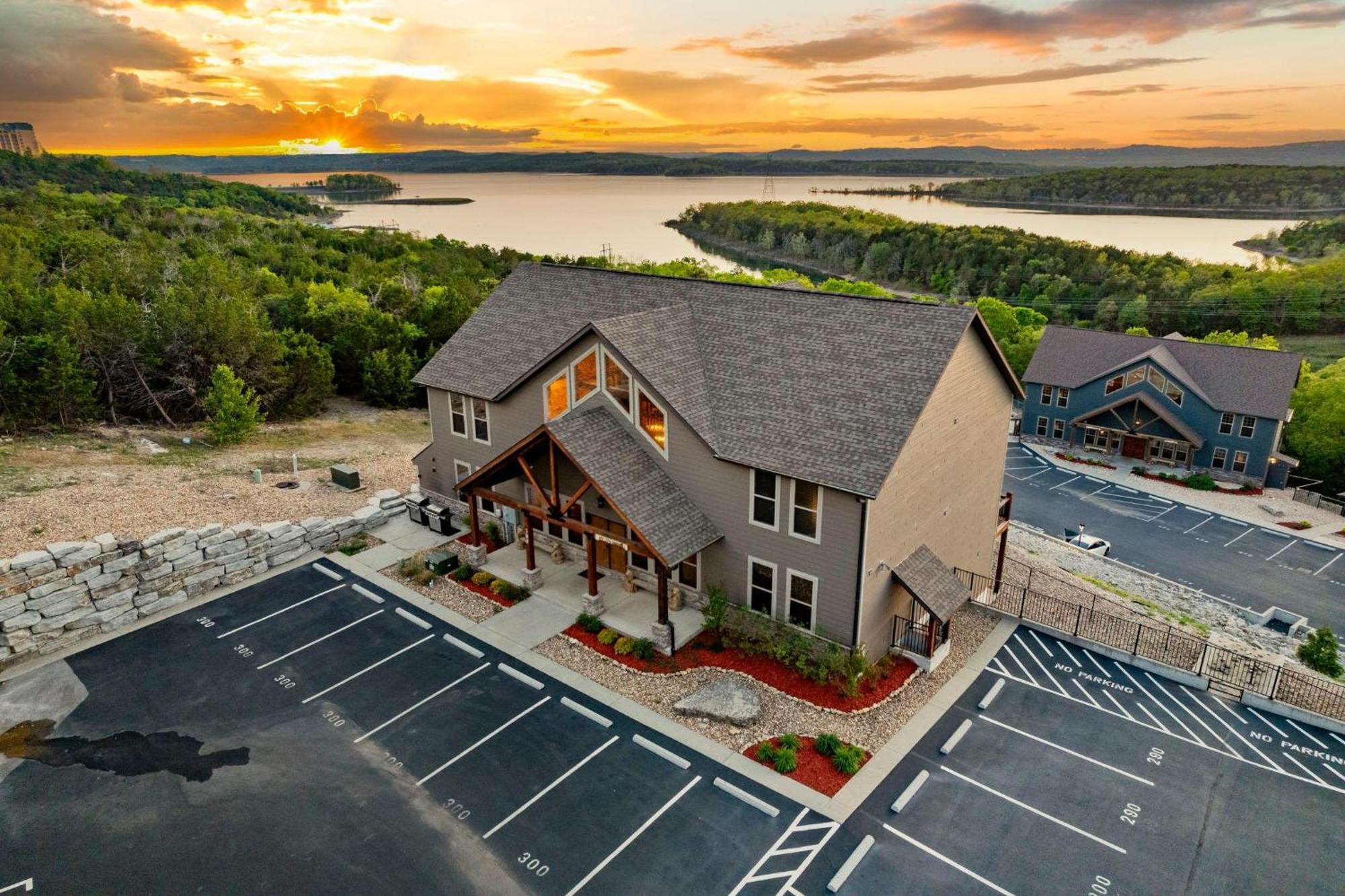 Chateau On The Cove Holiday home