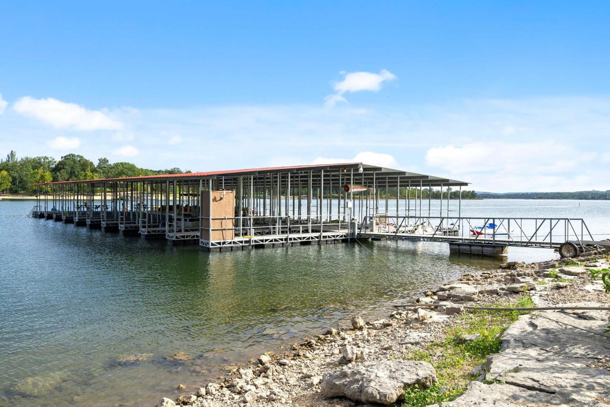 Angler Management - Lakefront Holiday home