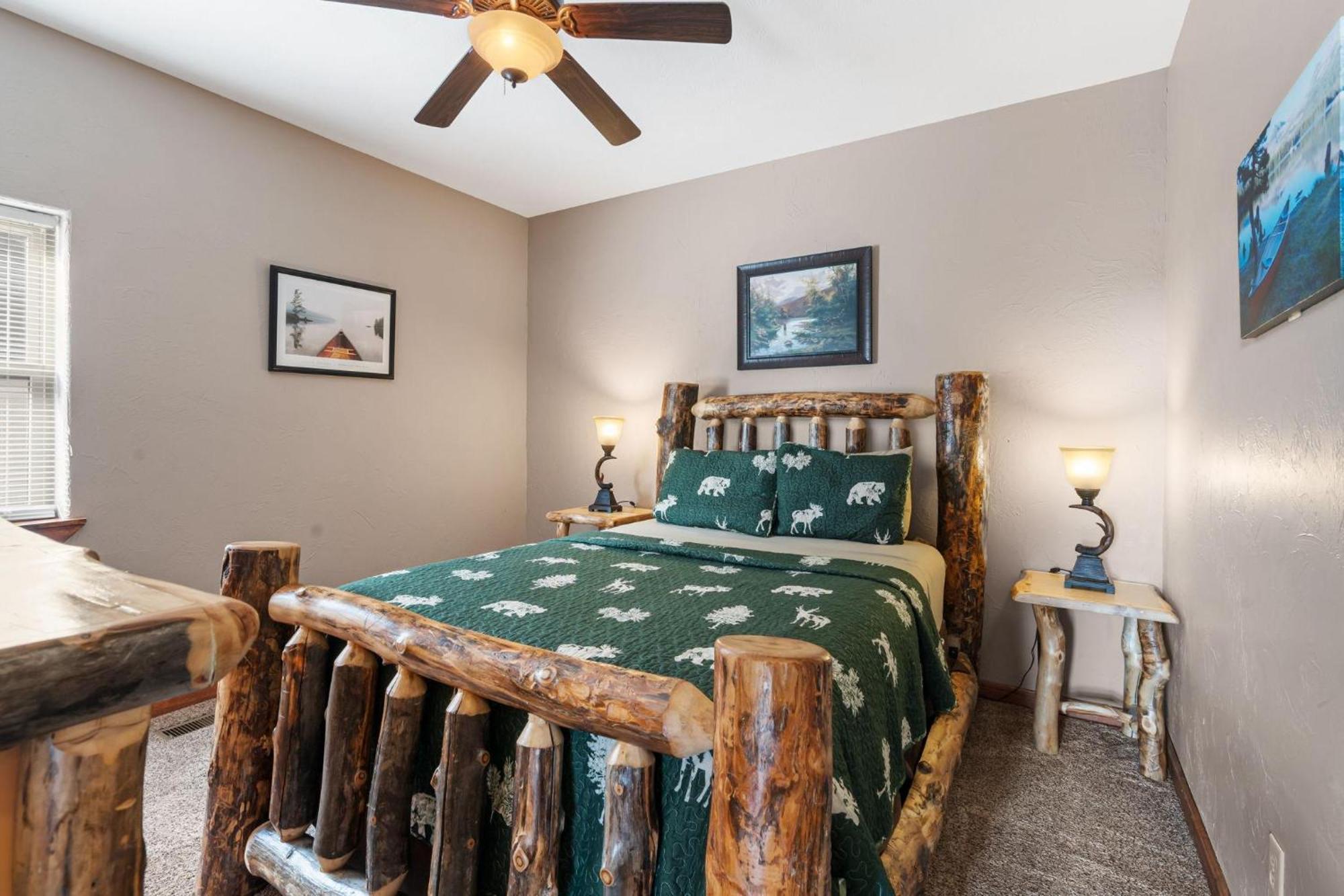 Angler Management - Lakefront Holiday home Branson