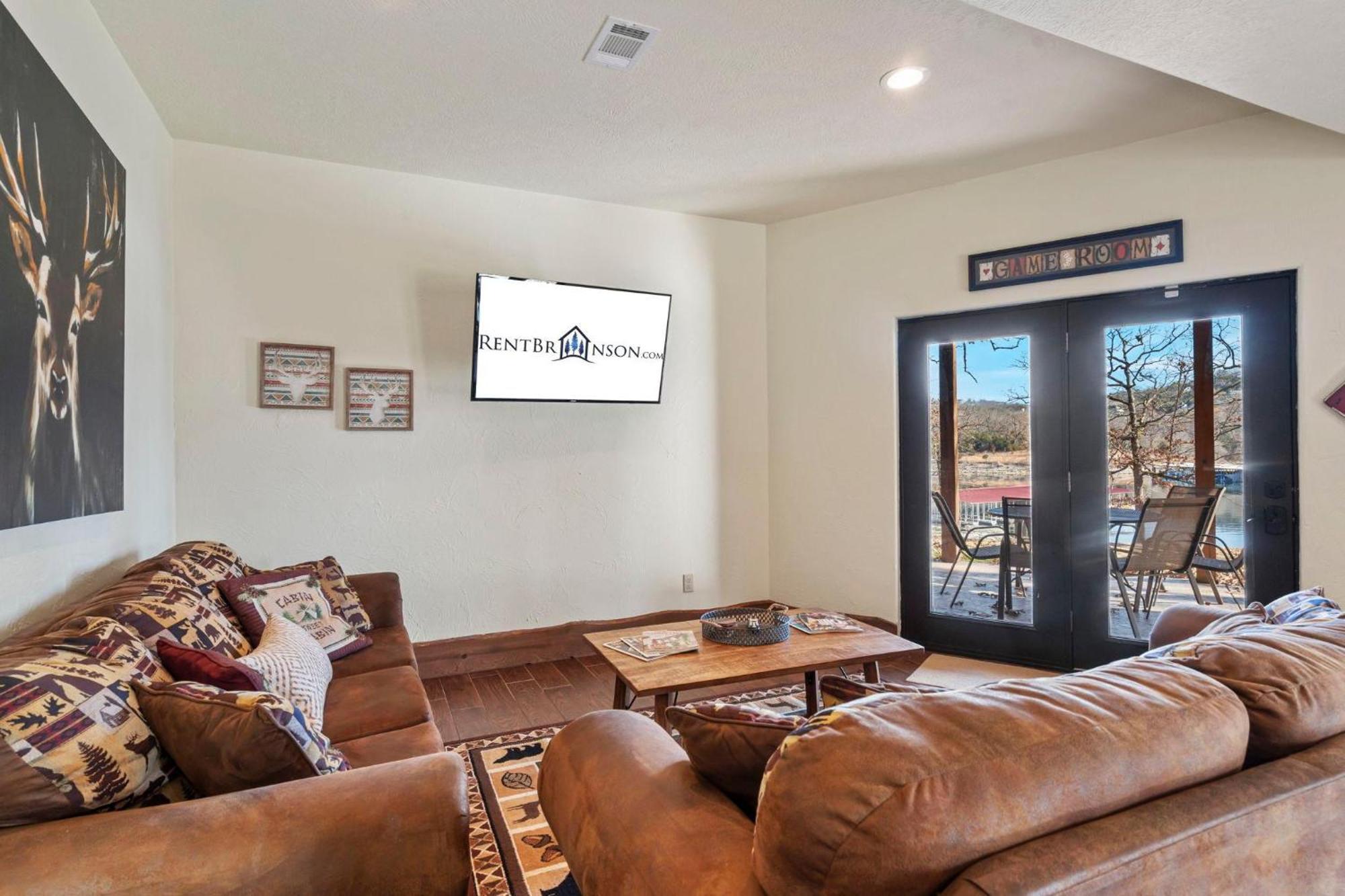 Reeled Lakefront Holiday home Branson