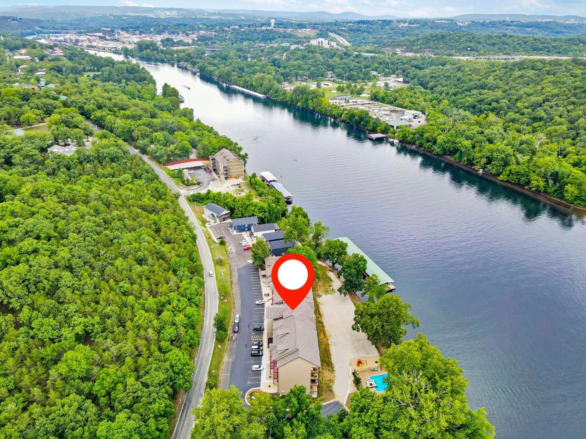 Briarwood Shores * Branson
